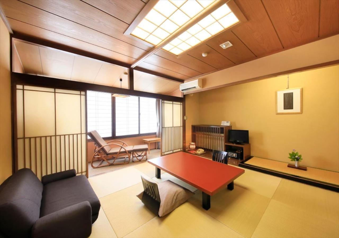Saikatei Jidaiya Hotel Kaminoyama ภายนอก รูปภาพ